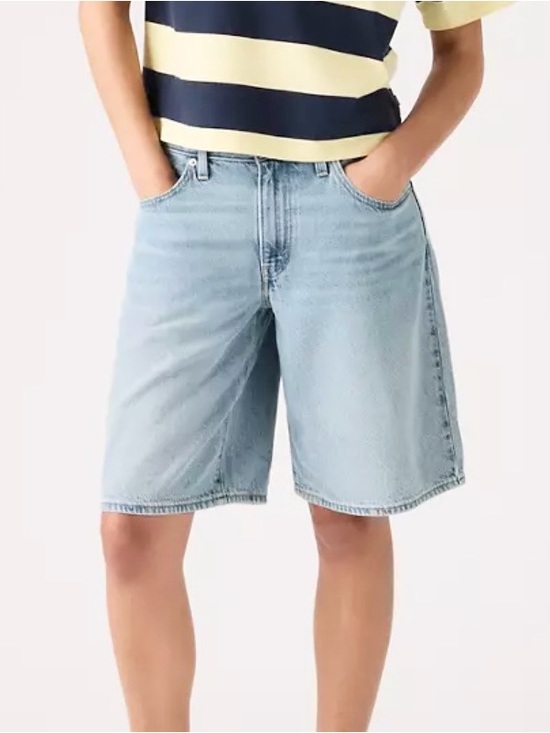 Levi's Pants - Levi's- Baggy Relaxed Fit Light Wash Jorts. Size: 30